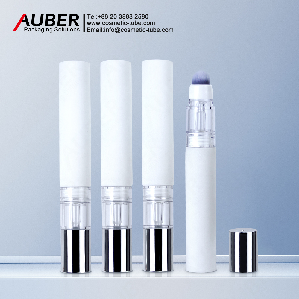 Auber D22mm Concealer in a tube
