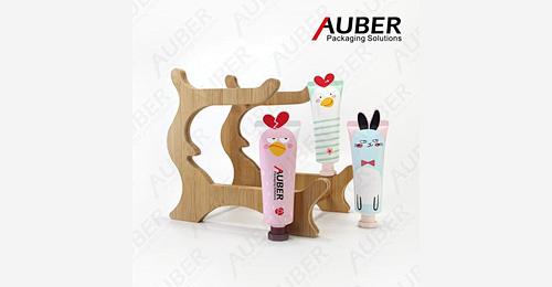 Special tail sealing cute animal PE tubes